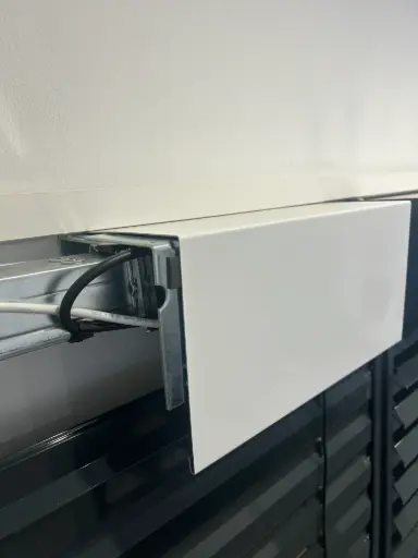 Alumínium zsaluzia védőlemez